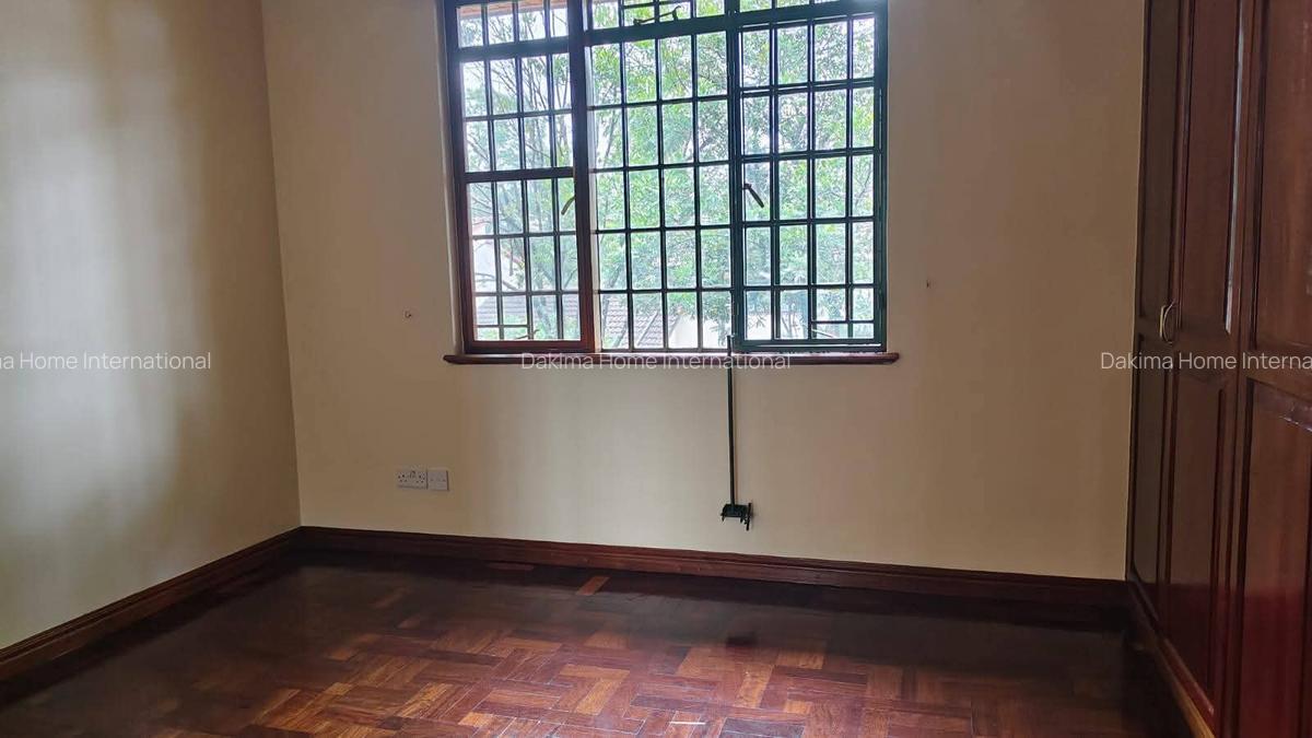 4 Bed Townhouse with En Suite in Runda - 4