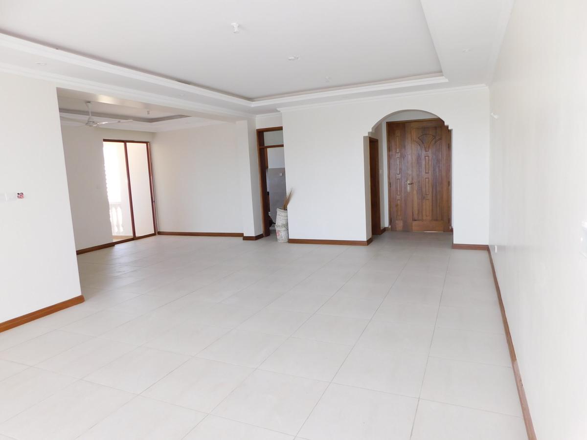 3 Bed Apartment with En Suite in Nyali Area - 5