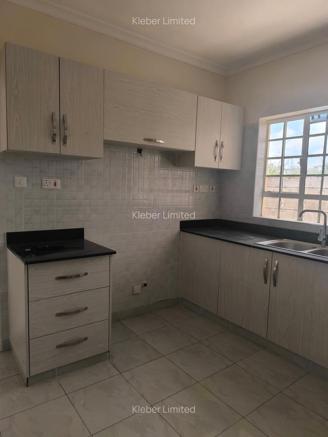 3 Bed House with En Suite in Kitengela - 9