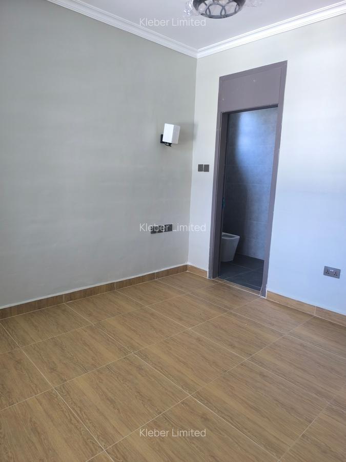 3 Bed House with En Suite in Kitengela - 15