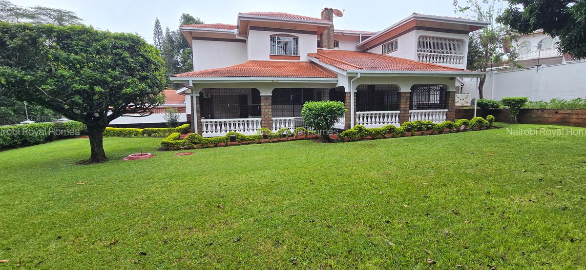 5 Bed House with En Suite at Rosslyn Road - 4