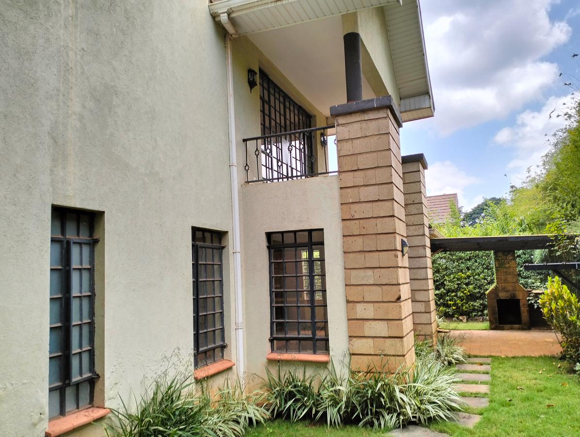 4 Bed Townhouse with En Suite in Kitisuru - 17