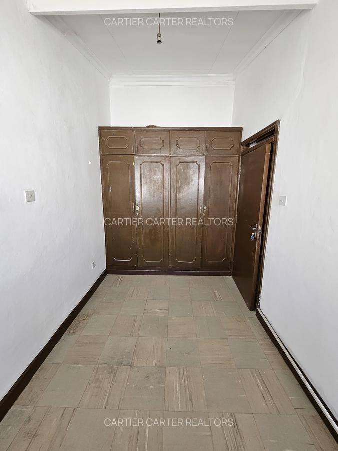 4 Bed House in Buruburu - 7