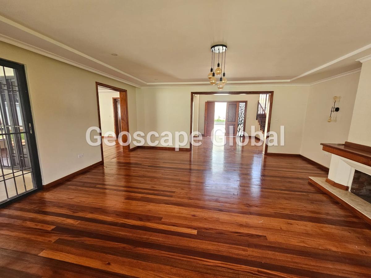 5 Bed House with En Suite in Loresho - 16