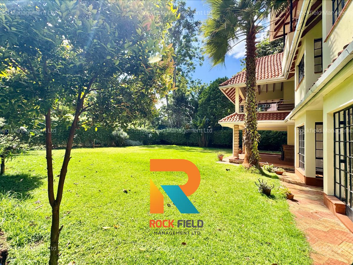 5 Bed Townhouse with En Suite in Rosslyn - 2