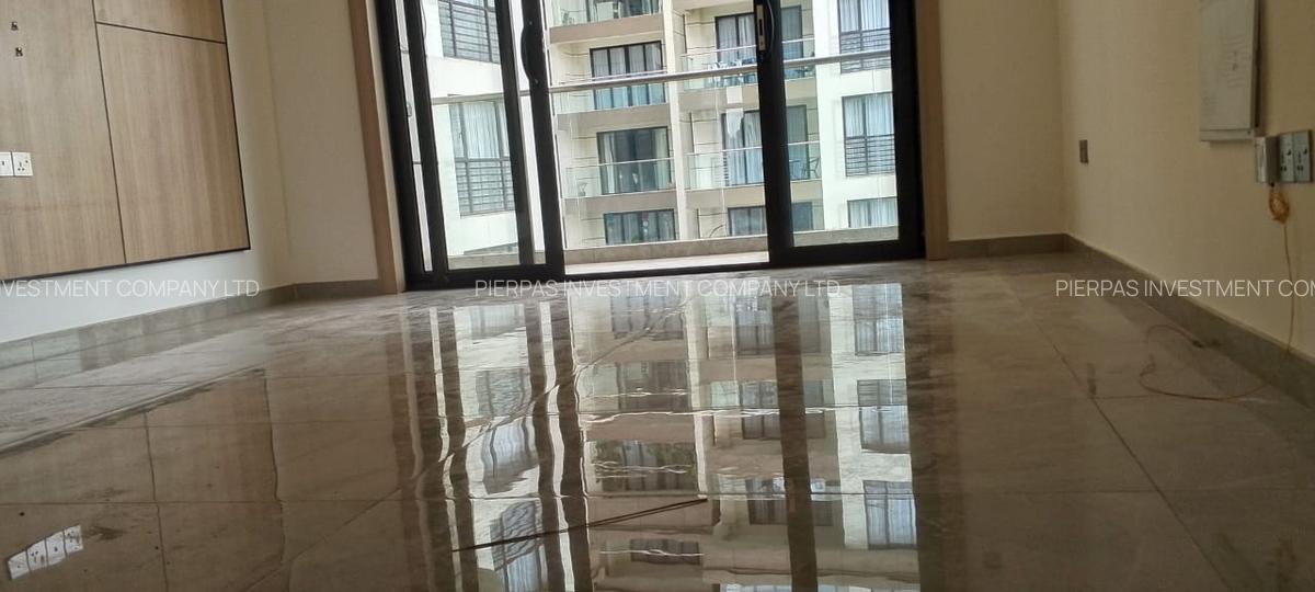 Serviced 3 Bed Apartment with En Suite in Riverside - 14