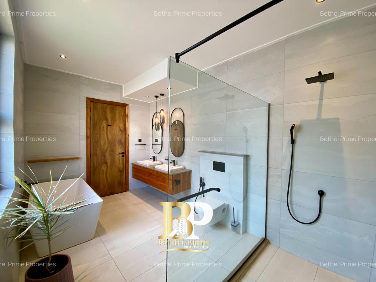 4 Bed Townhouse with En Suite in Loresho - 18