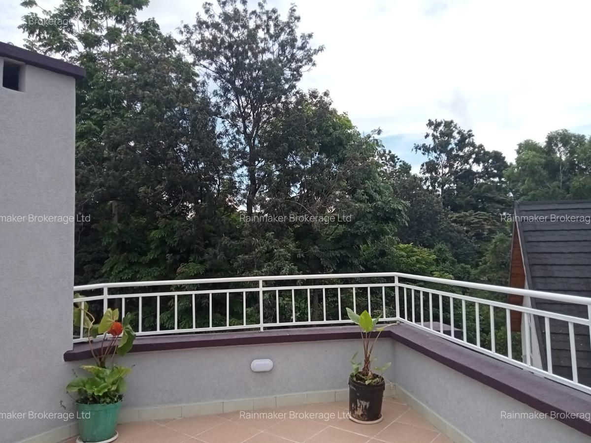 4 Bed House with En Suite in Spring Valley - 14