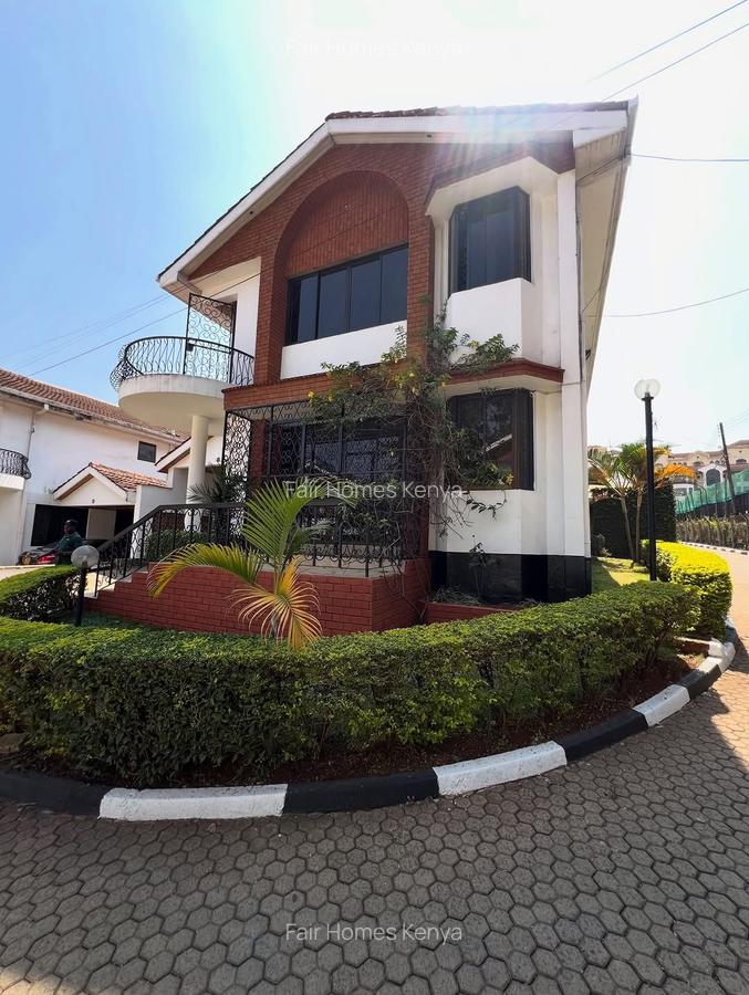5 Bed Townhouse with En Suite at Kirichwa Road - 2