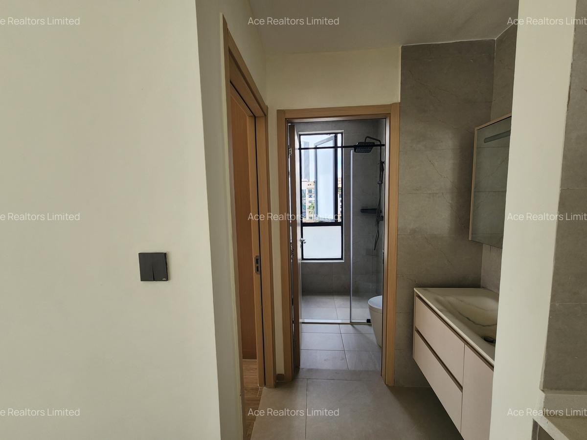 1 Bed Apartment with En Suite at Westlands Road - 3