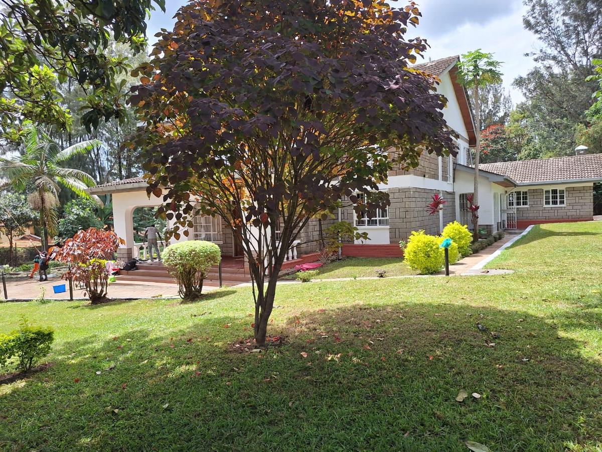 5 Bed House with En Suite in Runda - 5