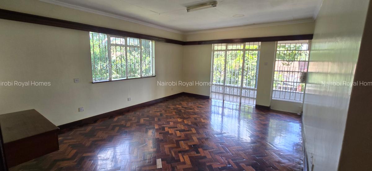 5 Bed Townhouse with En Suite at Lavington Off Gitanga - 17