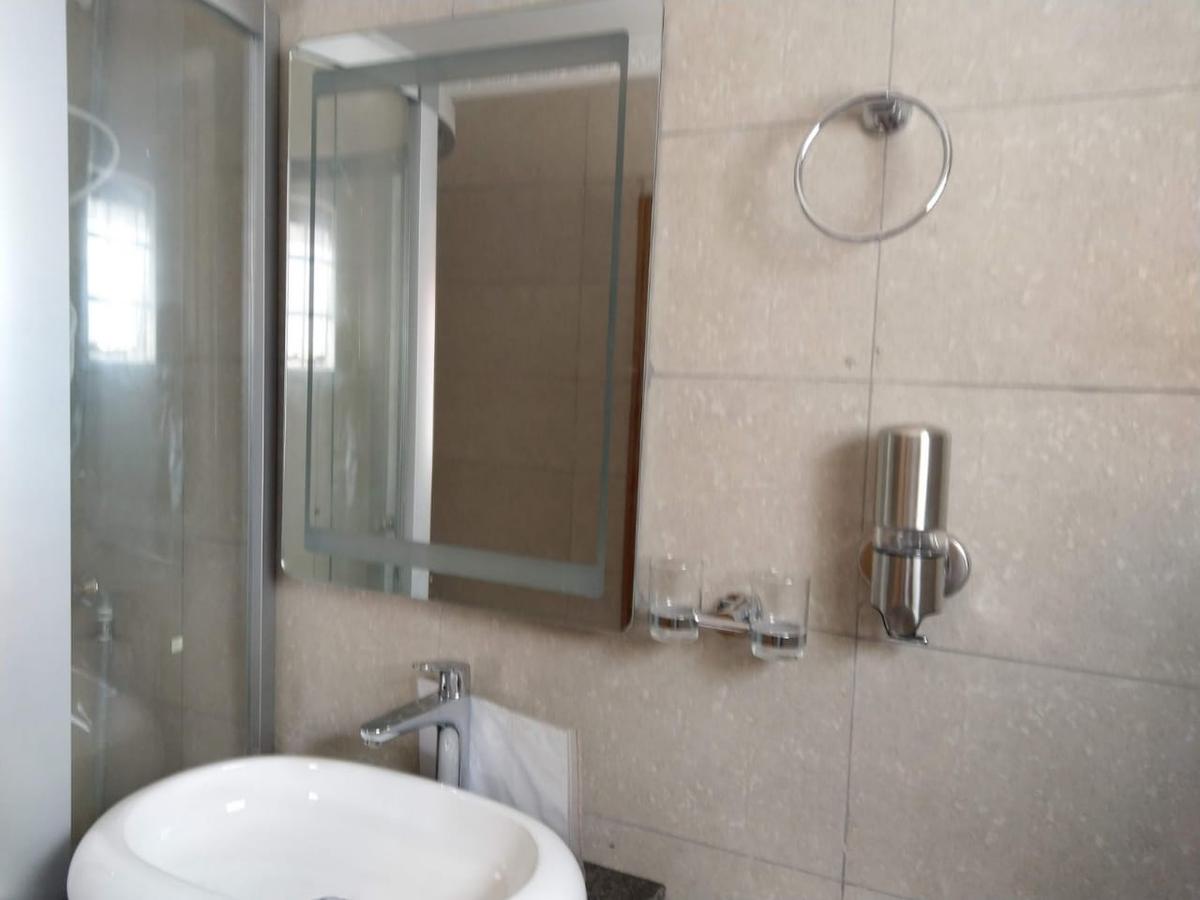 3 Bed Apartment with En Suite in Imara Daima - 5