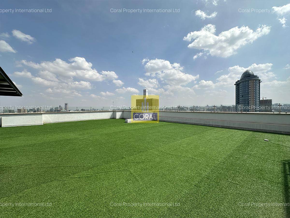 3 Bed Apartment in Brookside - 18