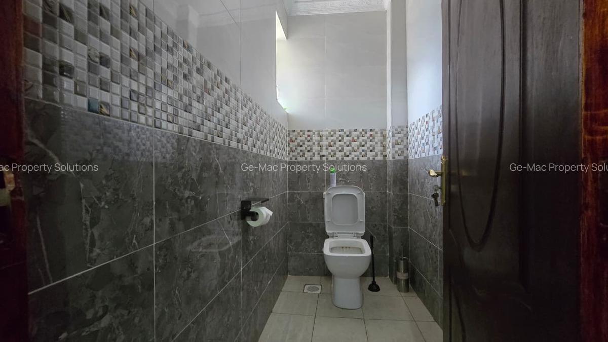 4 Bed House with En Suite at Ndumberi - 9