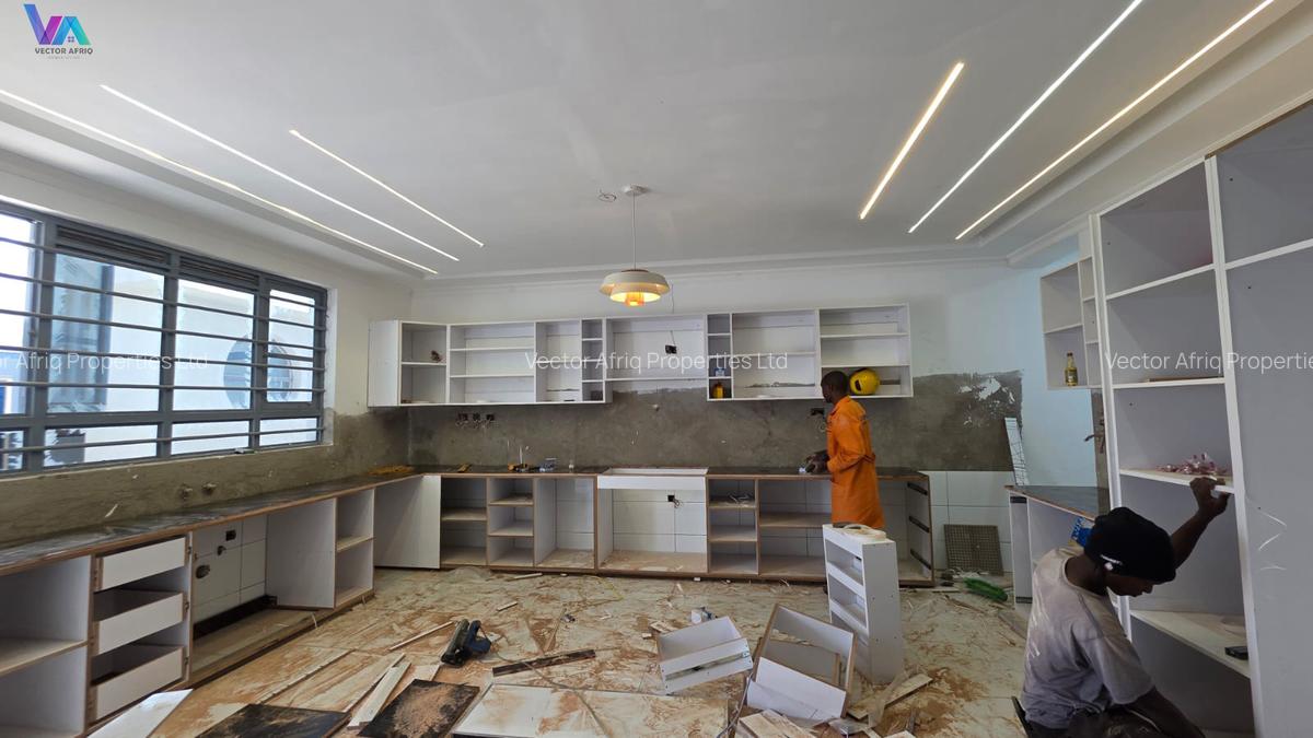 4 Bed Townhouse with En Suite in Ruiru - 5