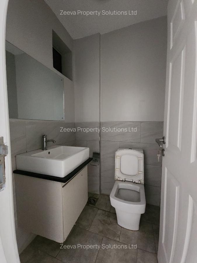 3 Bed Apartment with En Suite in Lavington - 11