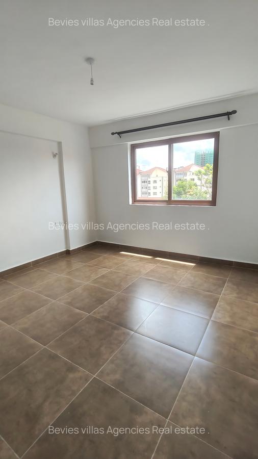 1 Bed Apartment with En Suite at Westlands - 2