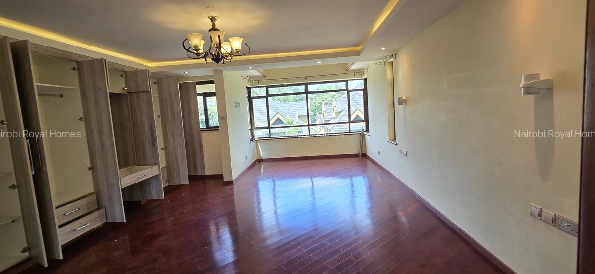 5 Bed Townhouse with En Suite at Convent Drive - 9