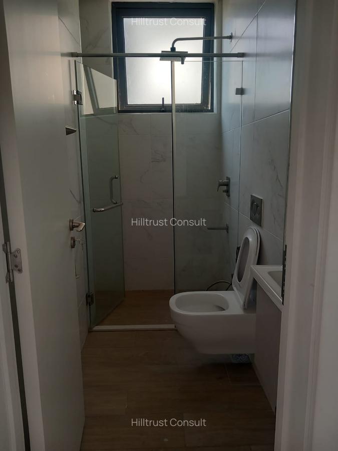 3 Bed Apartment with En Suite in Riverside - 15