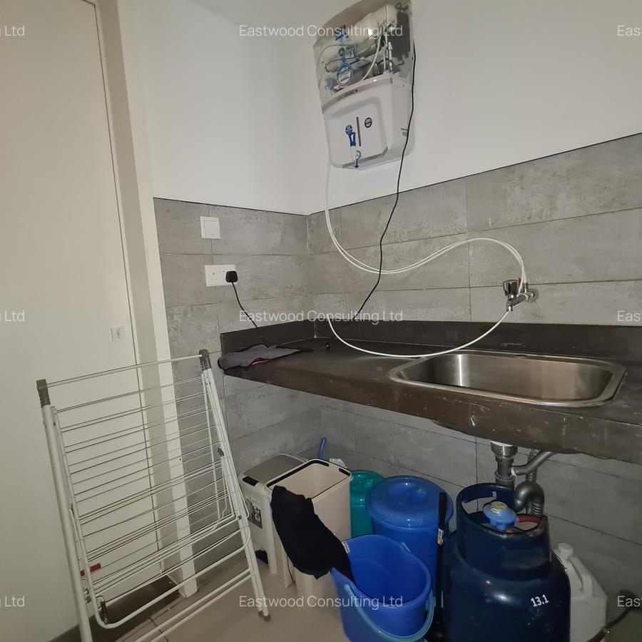 Furnished 2 Bed Apartment with En Suite at Kitale Lane - 8