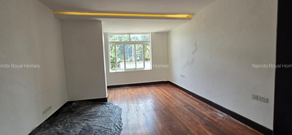 5 Bed House with En Suite at Runda Road - 17