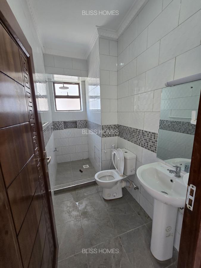 4 Bed Apartment with En Suite at Nyali Road - 15