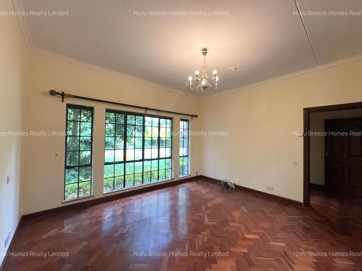 5 Bed Townhouse with En Suite in Runda - 10