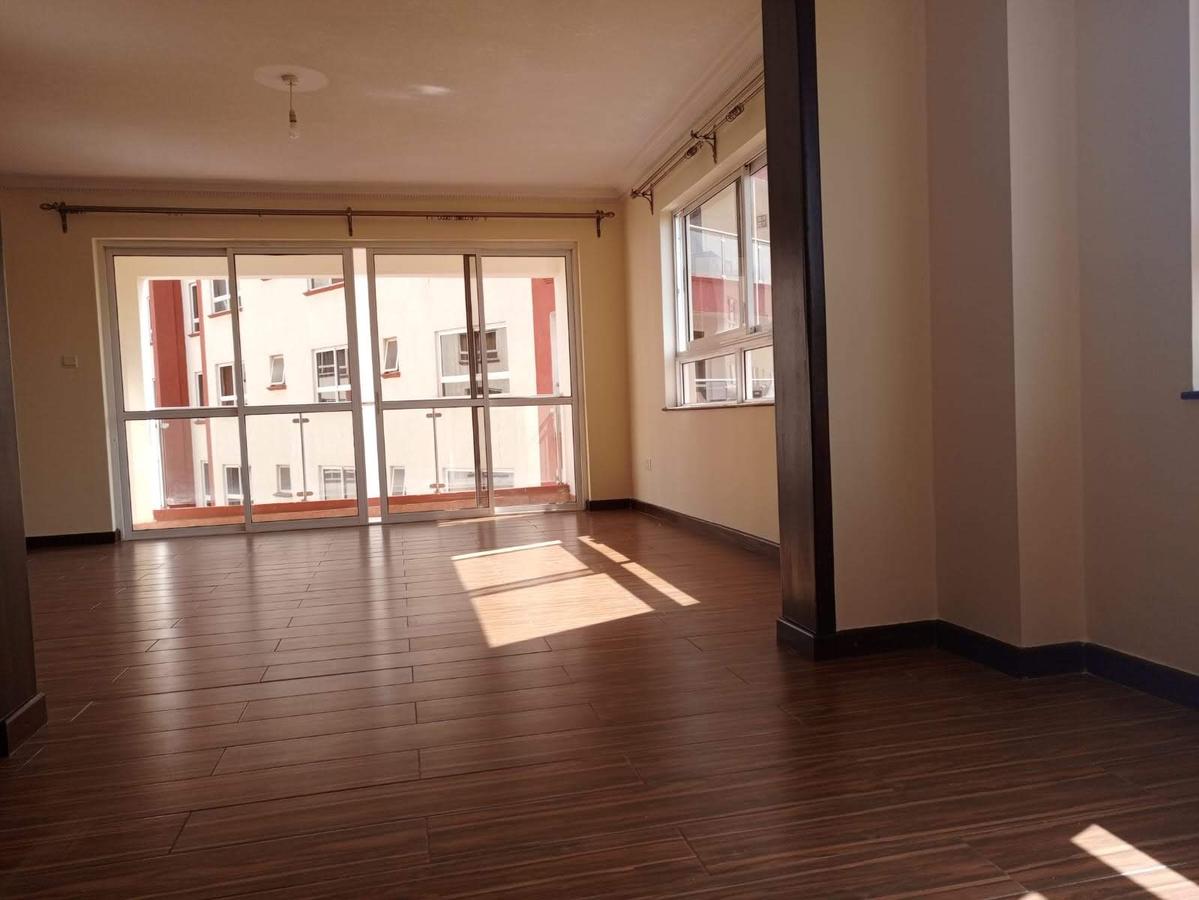 3 Bed Apartment with En Suite in General Mathenge - 5