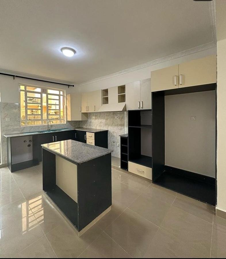 4 Bed Villa with En Suite at Muigai Road - 11