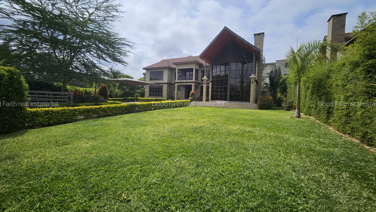 5 Bed Villa with En Suite in Runda - 2