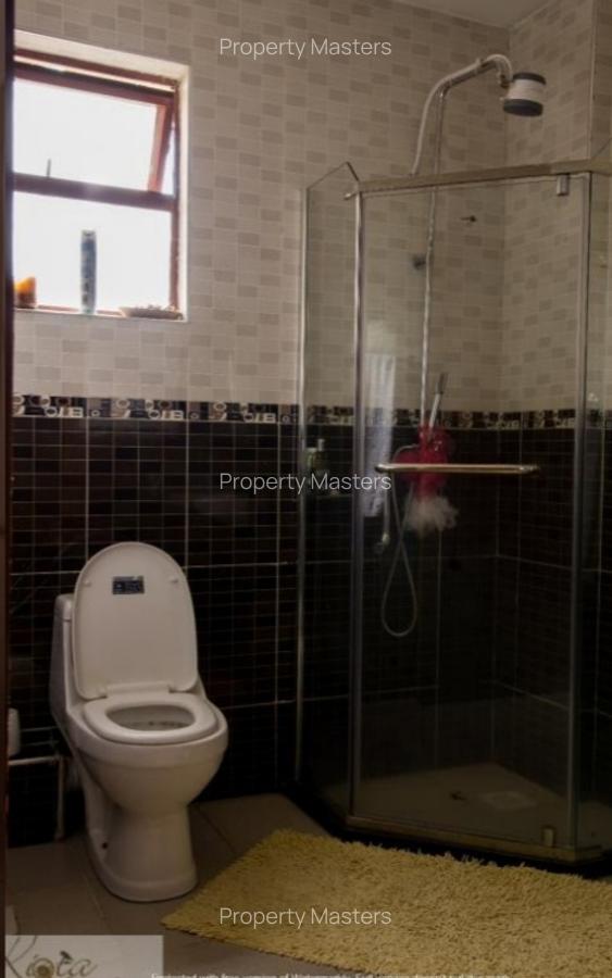 Serviced 3 Bed Apartment with En Suite at Mugoiri Road - 4
