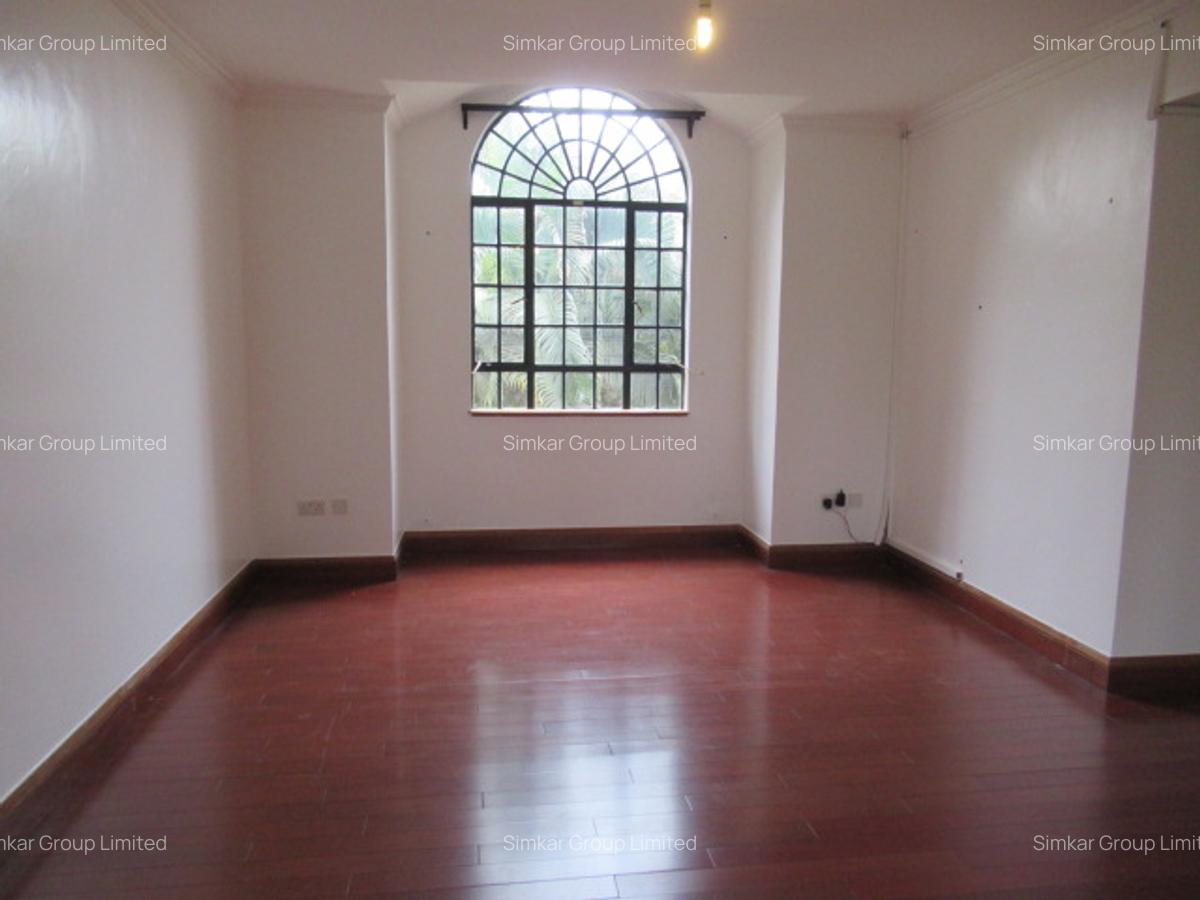 4 Bed Villa with En Suite at Runda - 19