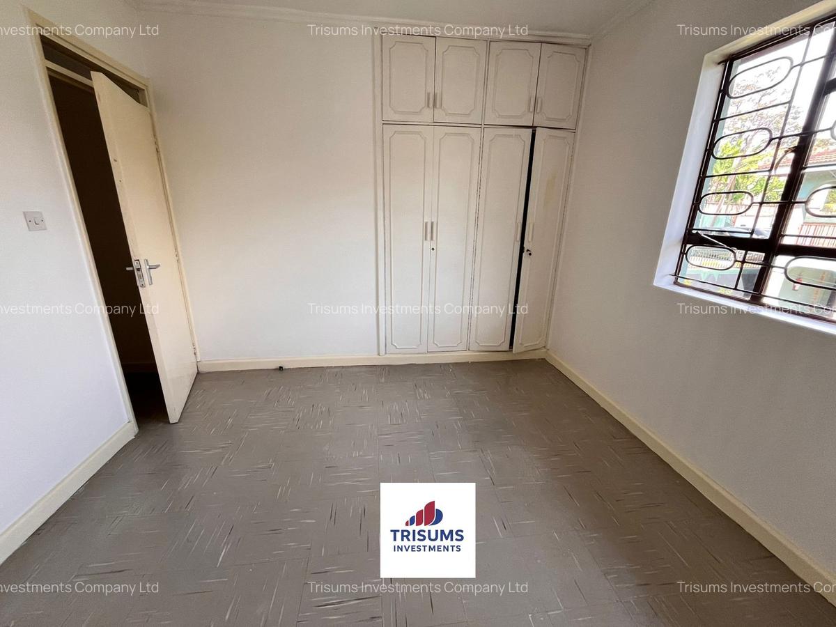 4 Bed Townhouse with En Suite at Church Rd - 11