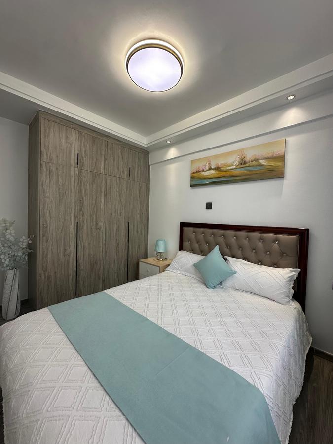 Furnished 2 Bed Apartment with En Suite at Padmore Road - 5