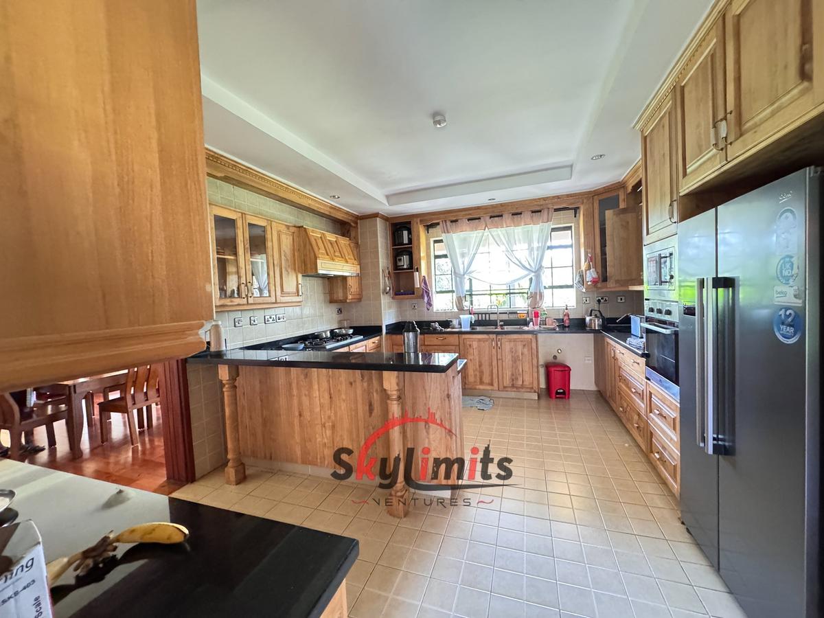 4 Bed Townhouse with En Suite in Karen - 18