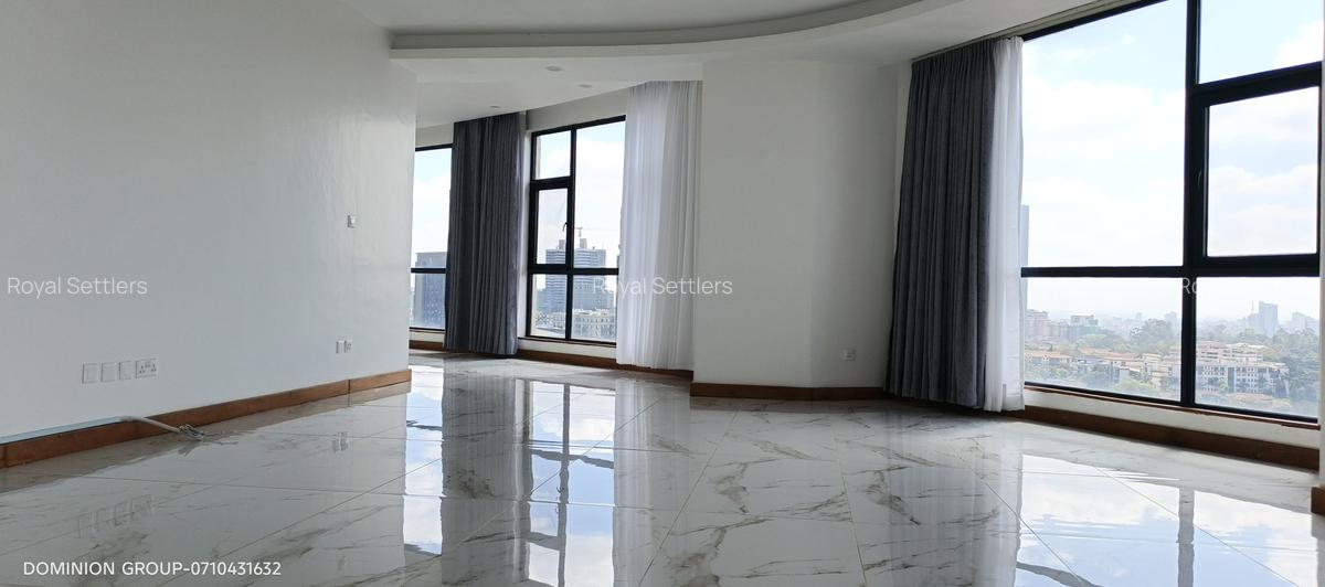 4 Bed Apartment with En Suite at Lantana Road - 7