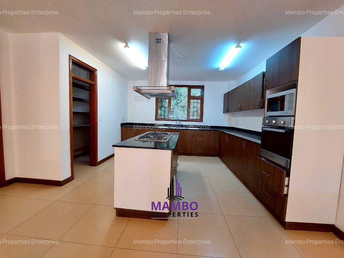 3 Bed Apartment with En Suite at Riverside Drive - 20