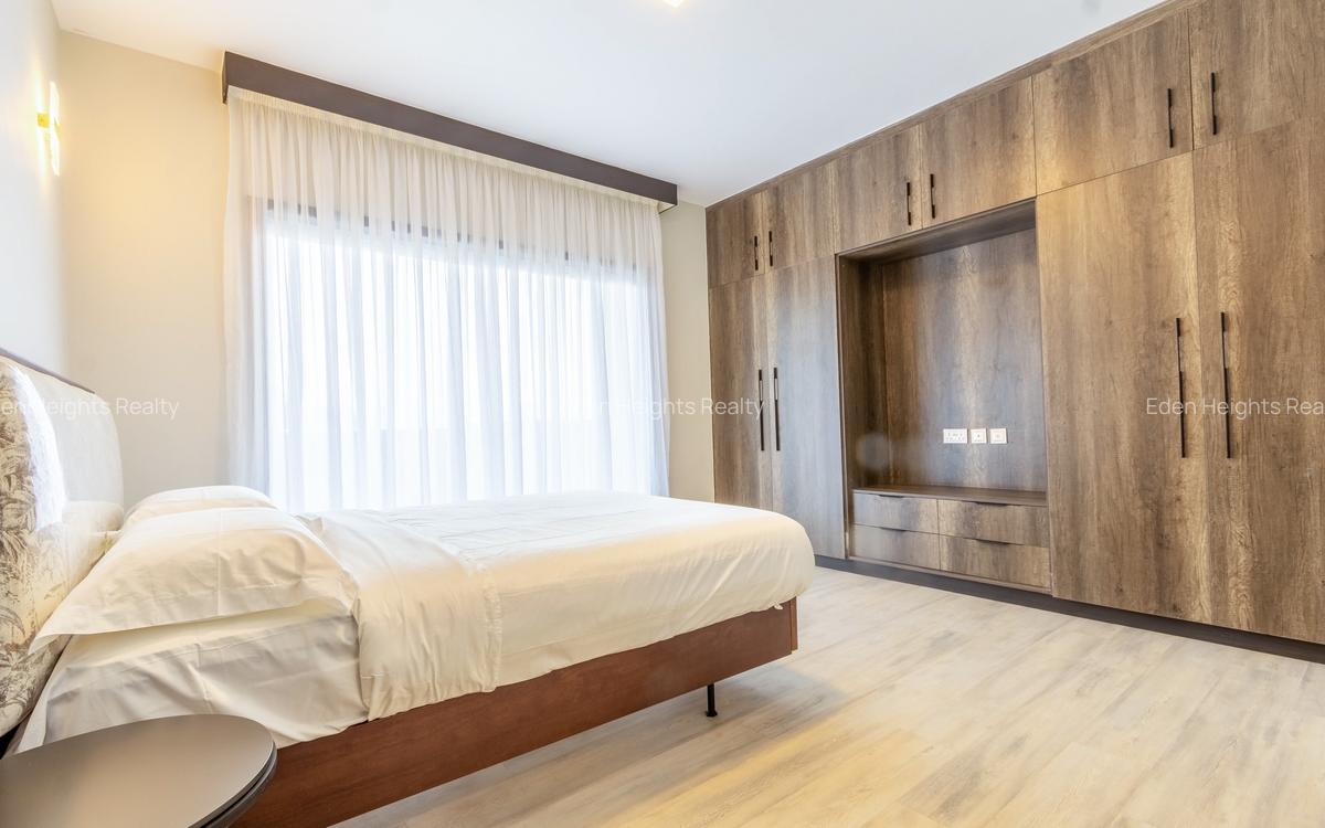 2 Bed Apartment with En Suite in Riverside - 7