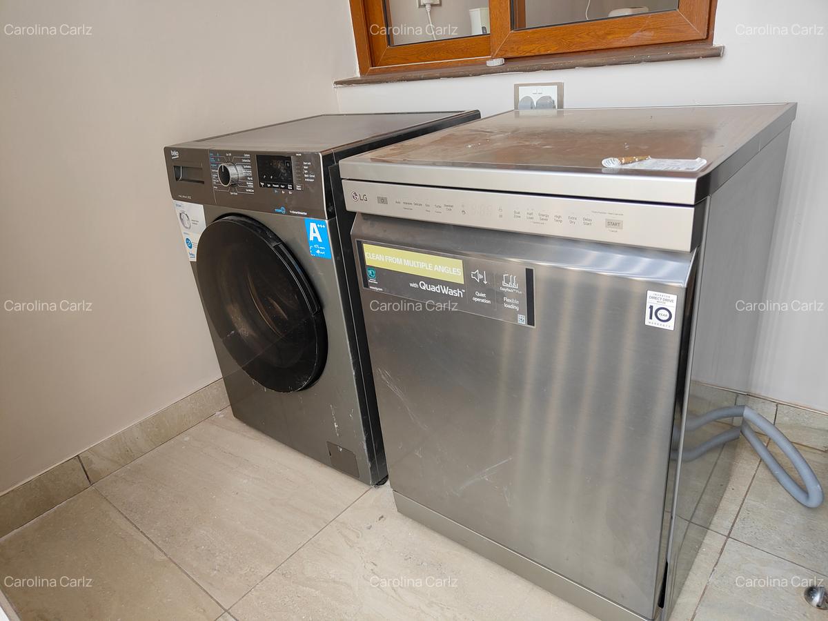 2 Bed Apartment with En Suite at Peponi Road Off Thigiri Road - 17