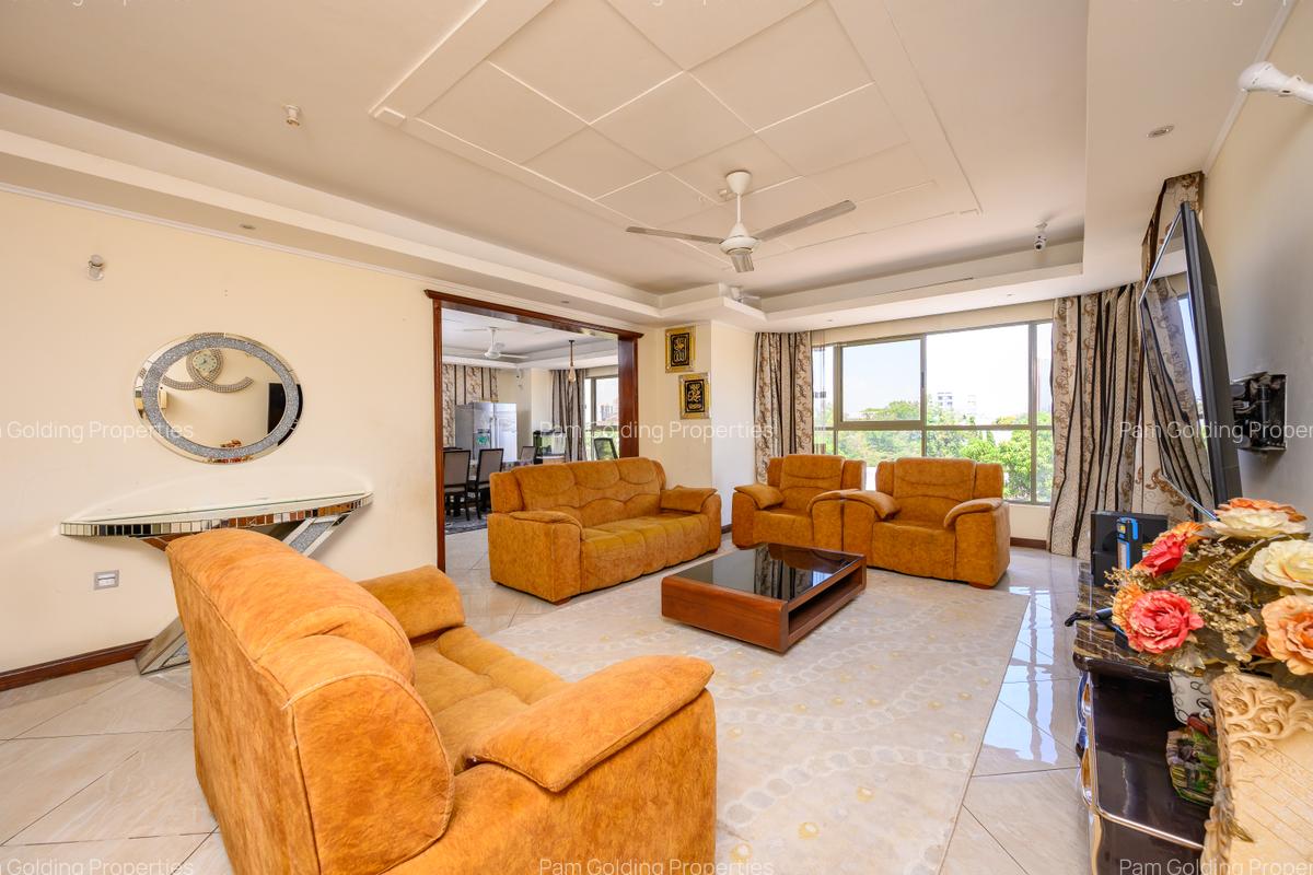 4 Bed Apartment with En Suite in Kizingo - 2