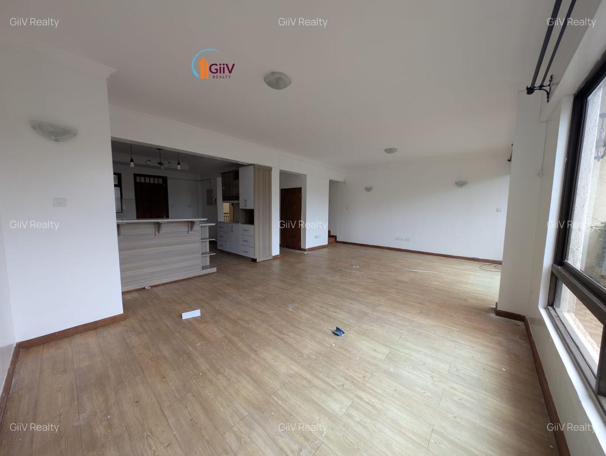 3 Bed Apartment with En Suite in Nyari - 7