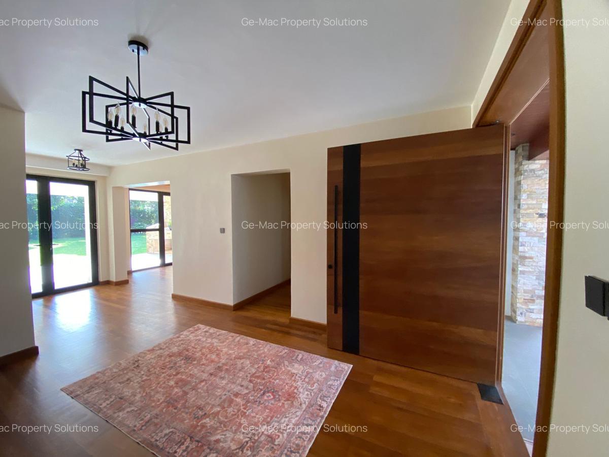 5 Bed House with En Suite in Runda - 4