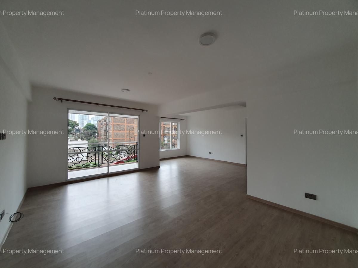 3 Bed Apartment with En Suite in Parklands - 1