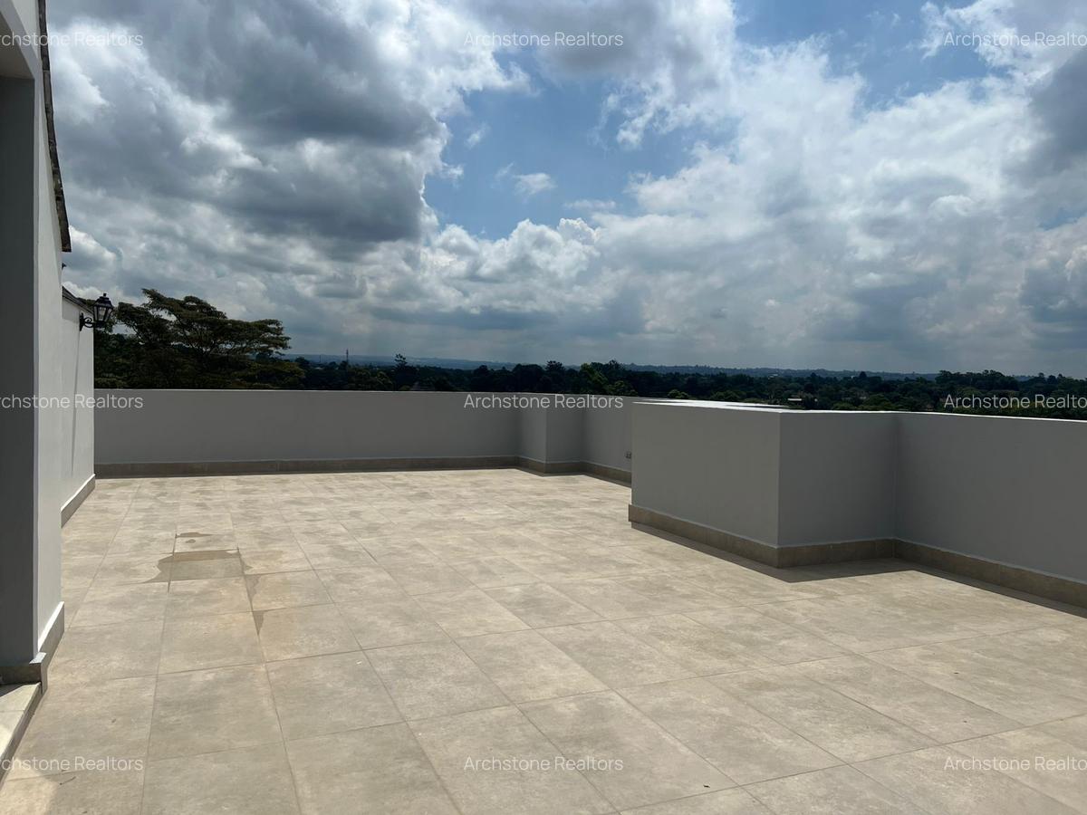 5 Bed Townhouse with En Suite in Loresho - 19