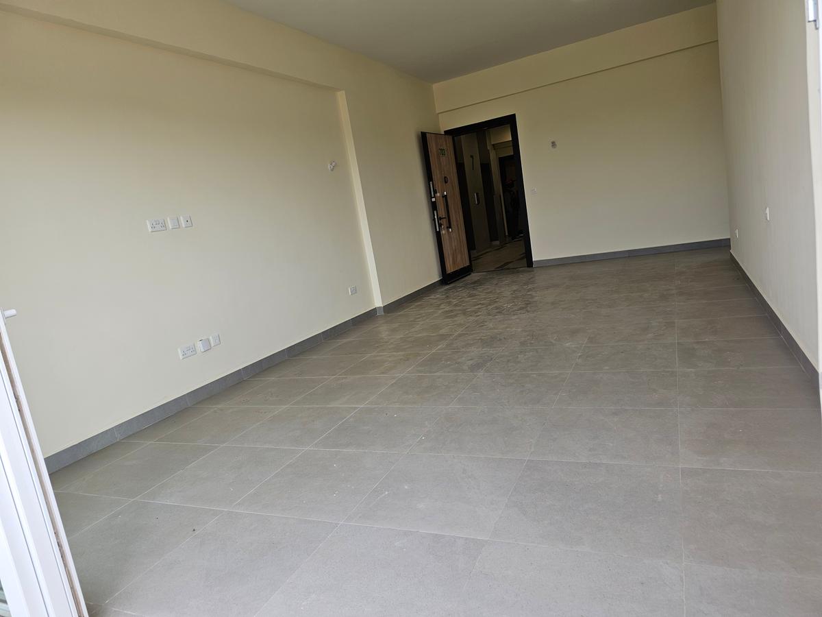 3 Bed Apartment with En Suite at Parklands - 7