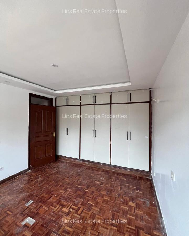 4 Bed Townhouse with En Suite in Lavington - 8