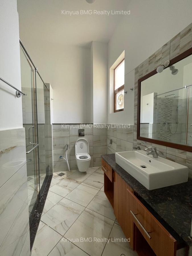 Serviced 4 Bed Apartment with En Suite in Nyali Area - 6