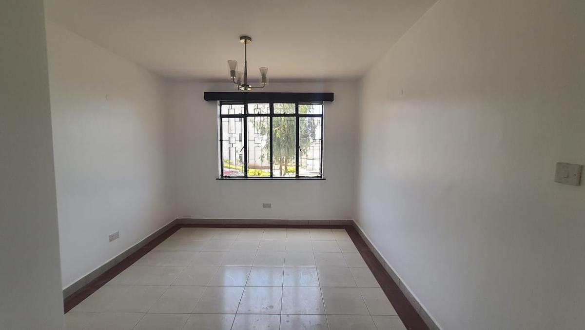 Serviced 3 Bed Apartment with En Suite at Mombasa Road - 11