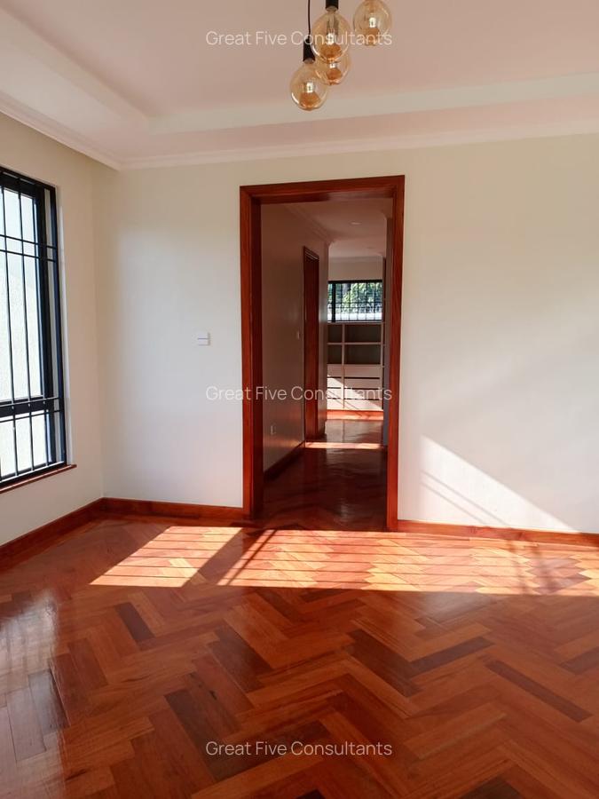 5 Bed House with En Suite in Kitisuru - 15